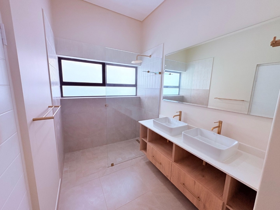 3 Bedroom Property for Sale in Hartenbos Heuwels Western Cape